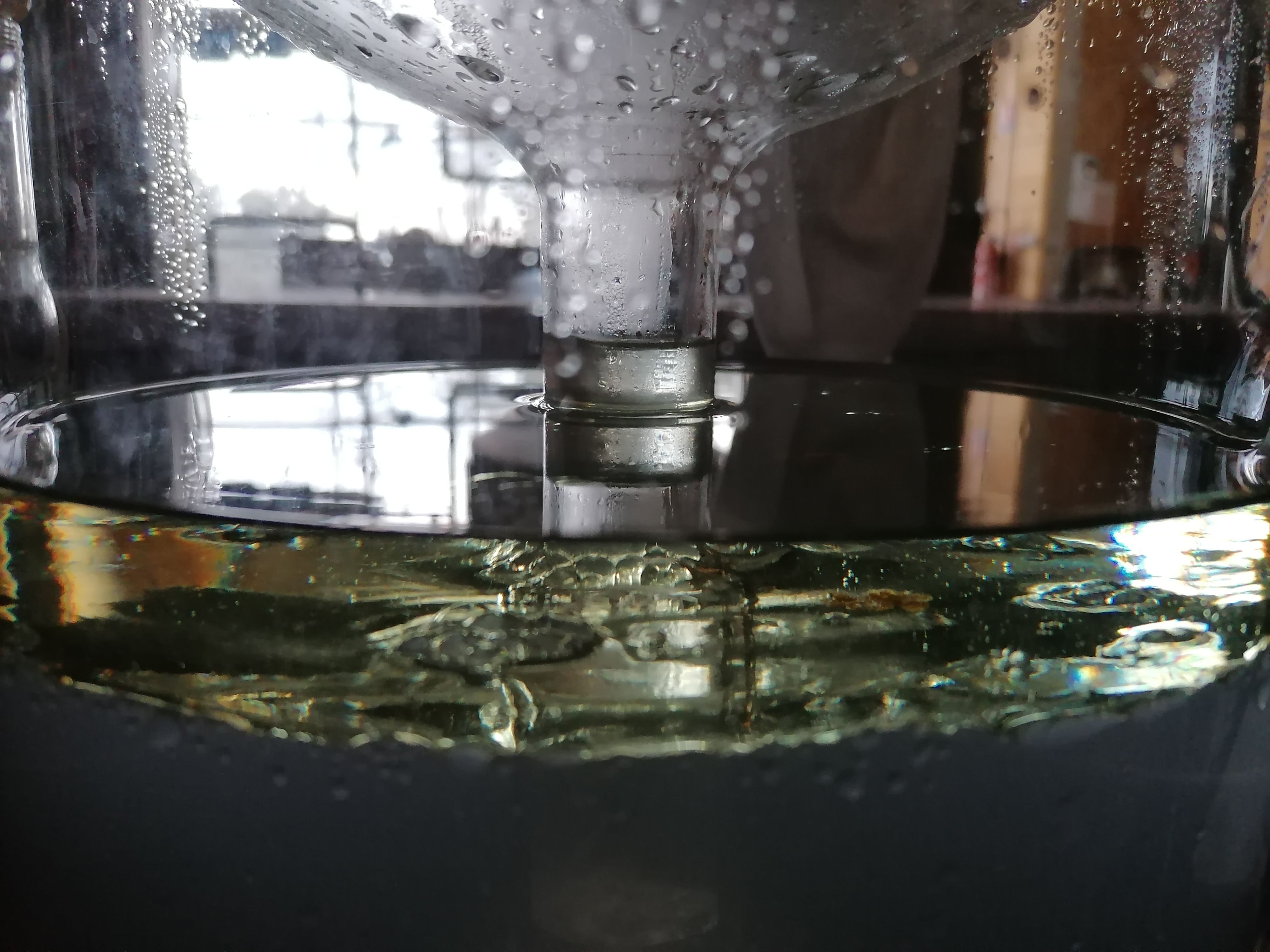 Decouvrez la distillation Hydrolat de Genévrier 100% Bio et Artisanal